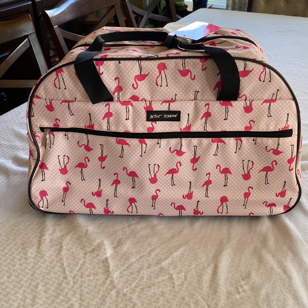 Rolling duffel bag
